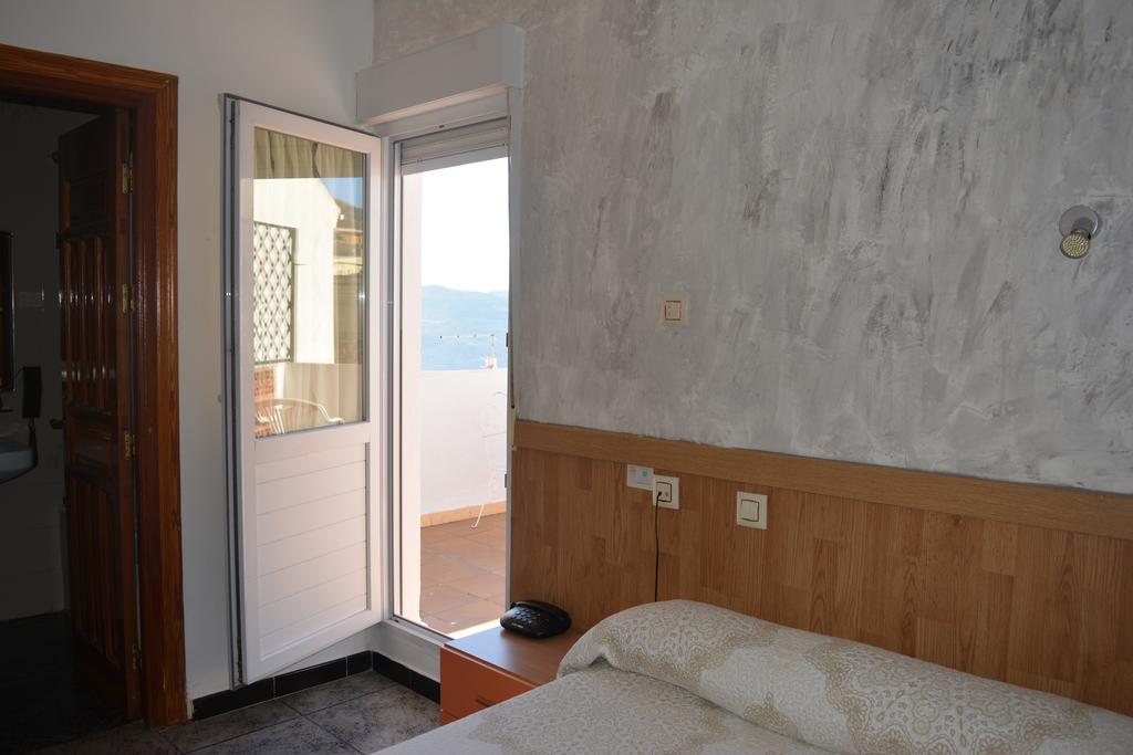 Hostal Manolete Lanjarón Extérieur photo