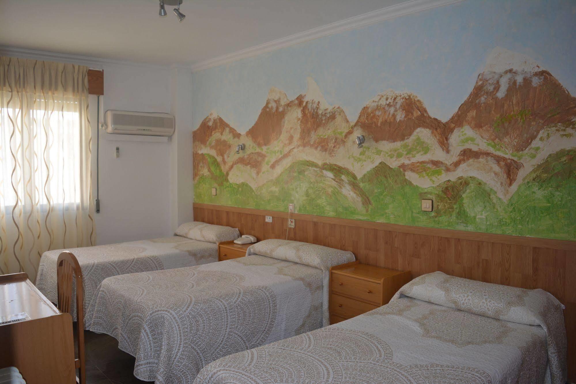 Hostal Manolete Lanjarón Extérieur photo